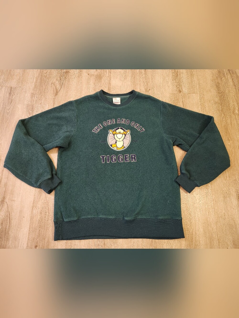 Vintage Tigger Winnie The Pooh Disney Store Womans Sweatshirt Fleece Size Small